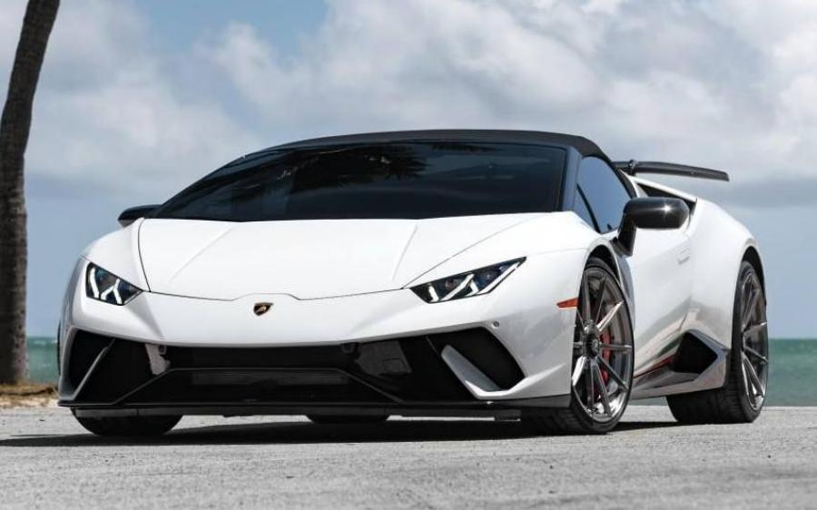 Lamborghini Huracan Performante Spyder by MC Customs on Avant Garde Wheels '2018